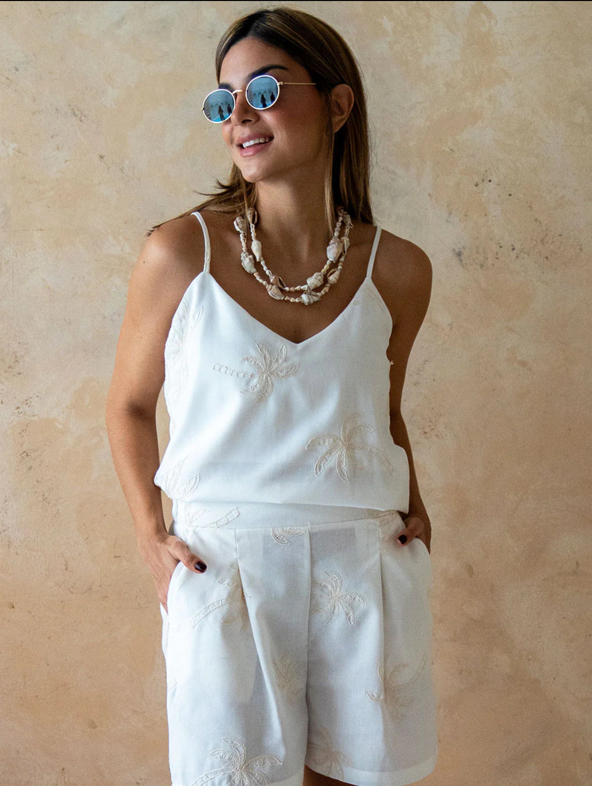 Blusa de Tiras Lino Bordada Marfil